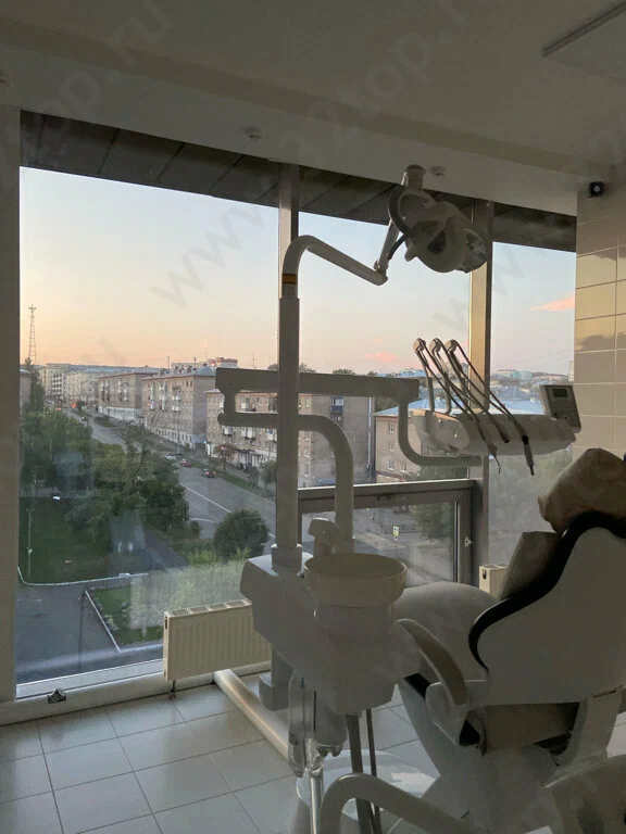 Стоматологическая клиника ARTES (АРТЕС) на Пушкинской